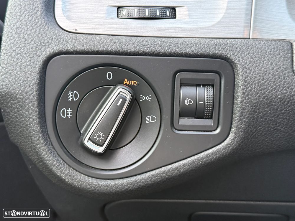 VW Golf 1.6 TDi BlueMotion Trendline - 13