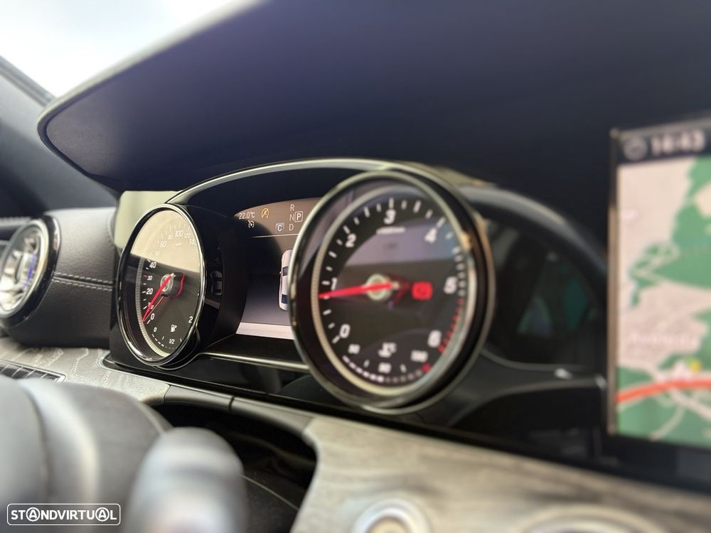 Mercedes-Benz CLS 300 d AMG Line - 20