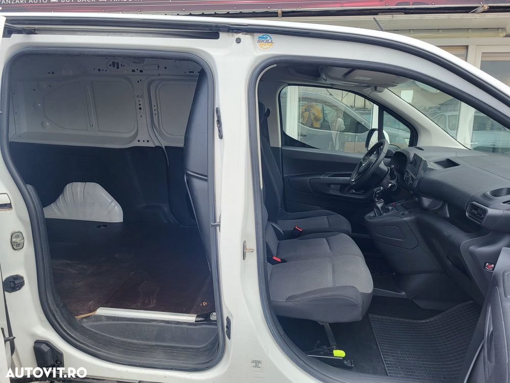 Opel Combo 1.5 L2H1 Start/Stop Enjoy - 11