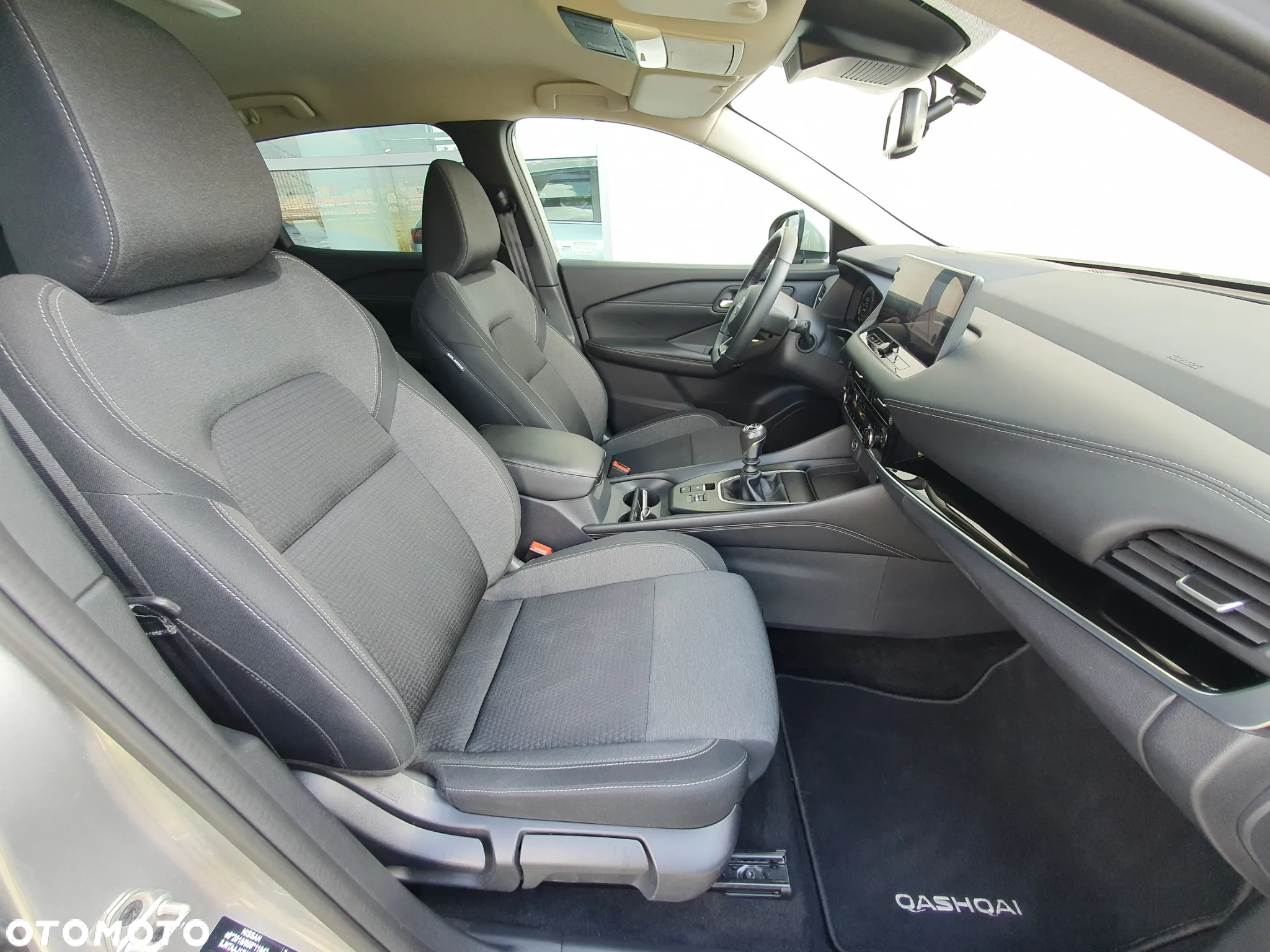 Nissan Qashqai - 17