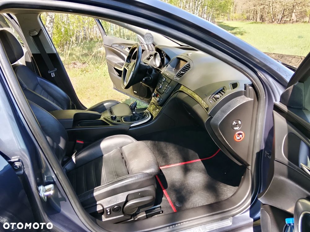 Opel Insignia - 16