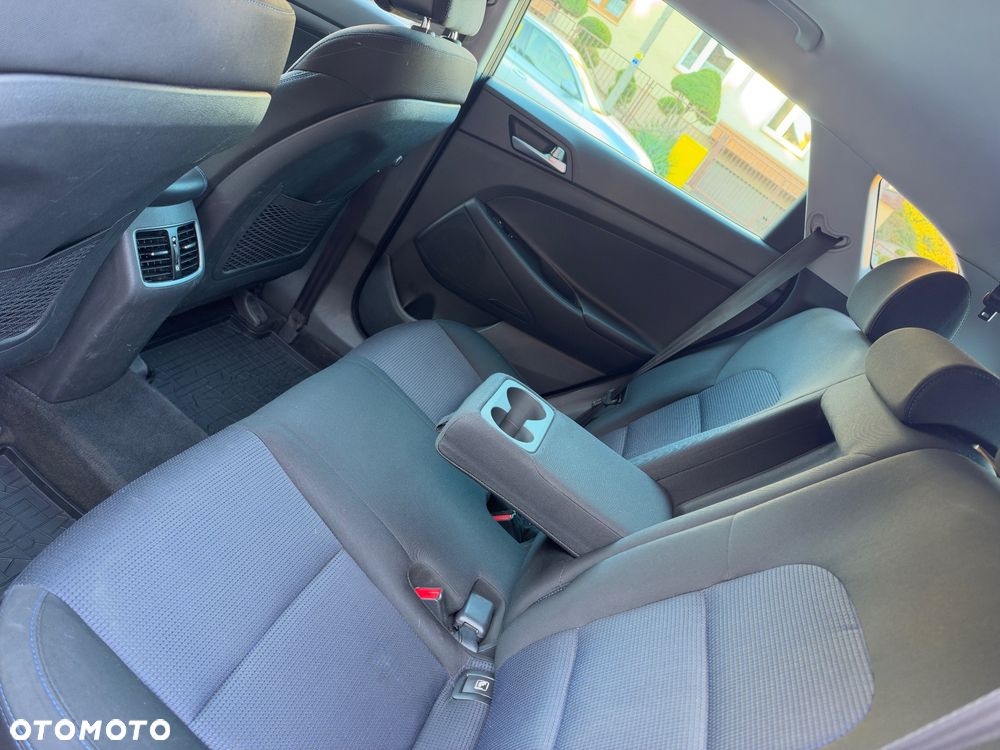 Hyundai Tucson 2.0 CRDI 4WD Automatik Premium - 20