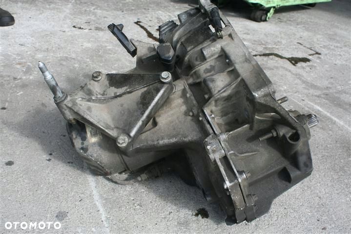 SKRZYNIA BIEGÓW MEGANE I LIFT 1,6 16V JB3953 - 3