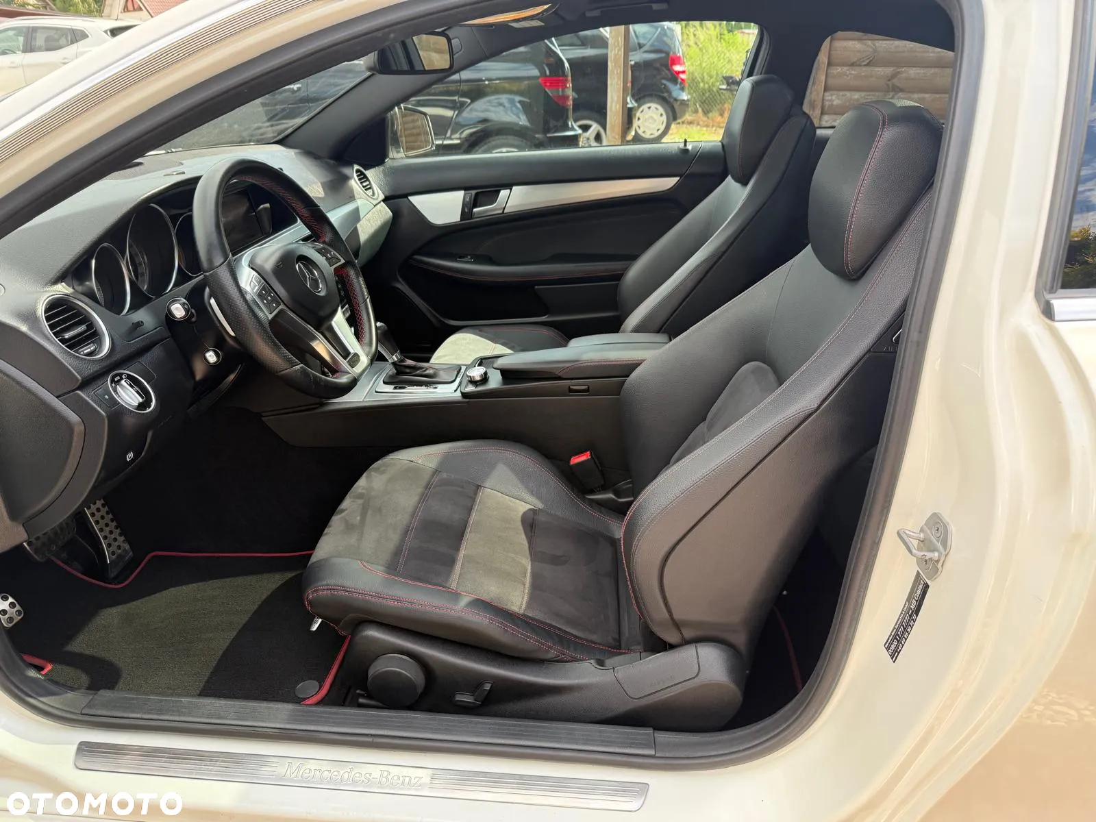 Mercedes-Benz Klasa C 250 CDI DPF Coupe Sport 7G-TRONIC - 13