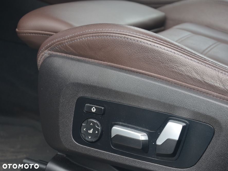 BMW X4 - 12