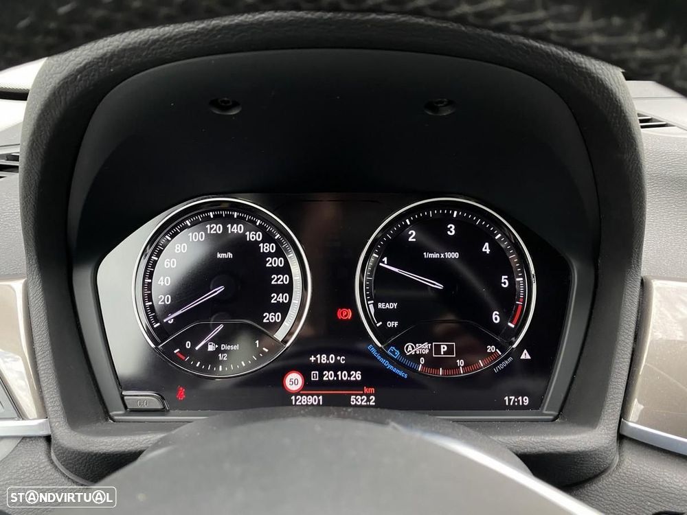 BMW X1 16 d sDrive Auto xLine - 32