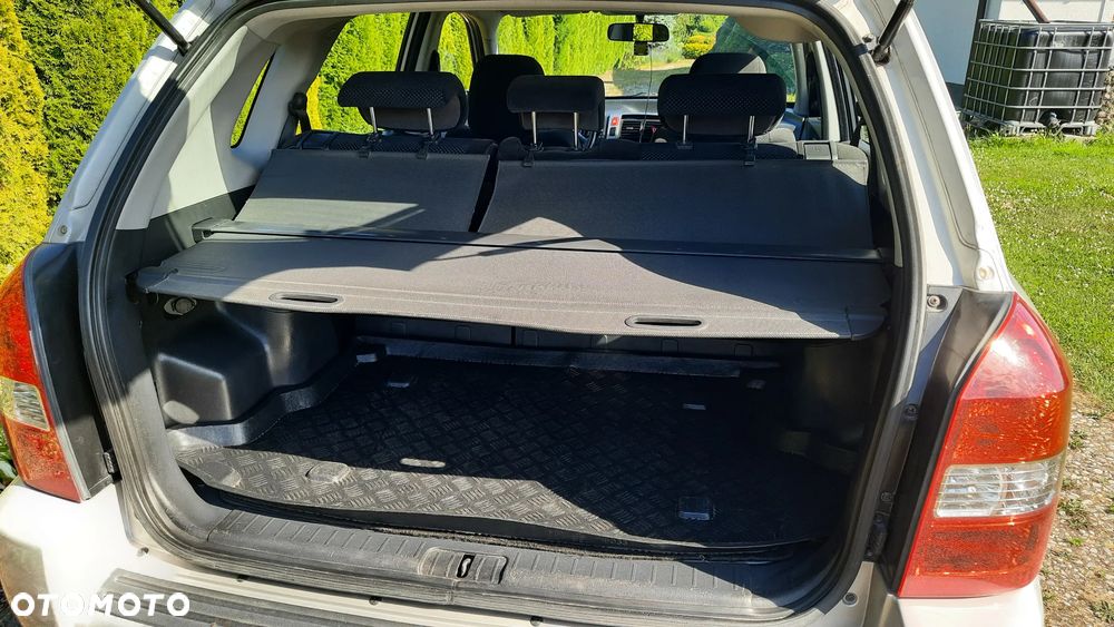 Hyundai Tucson 2.0 Comfort 2WD - 12