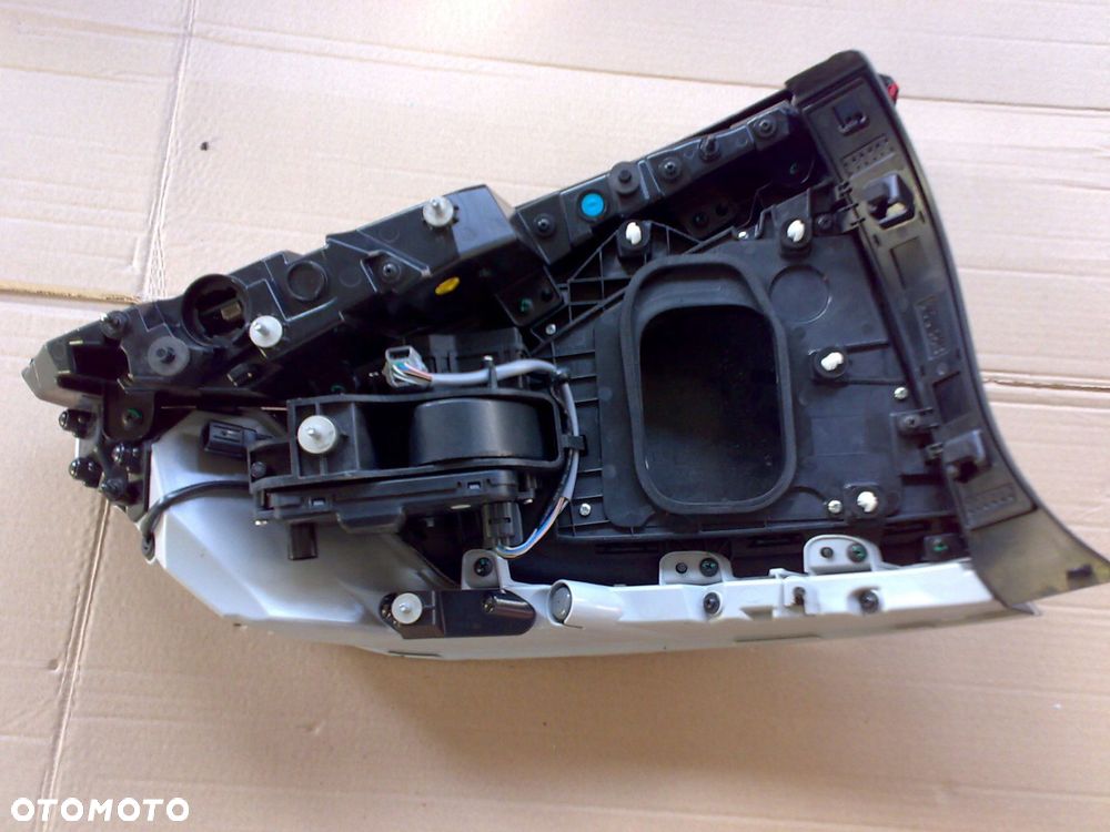 kia ev6 ev-6 lampa tylna prawa tył port klapka idealna - 4