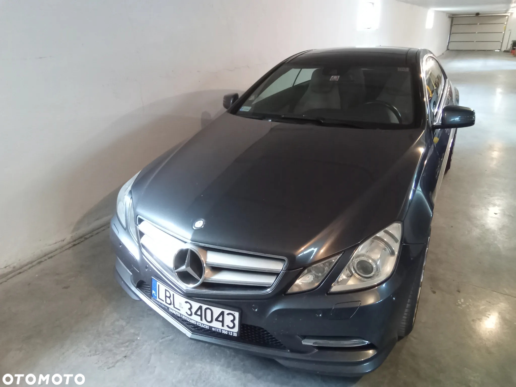 Mercedes-Benz Klasa E 500 Coupe BlueEFFICIENCY 7G-TRONIC Avantgarde - 8