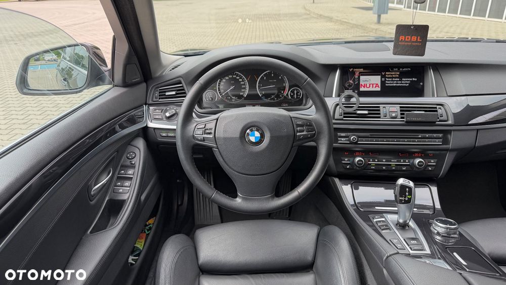 BMW Seria 5 530d xDrive Sport-Aut - 7
