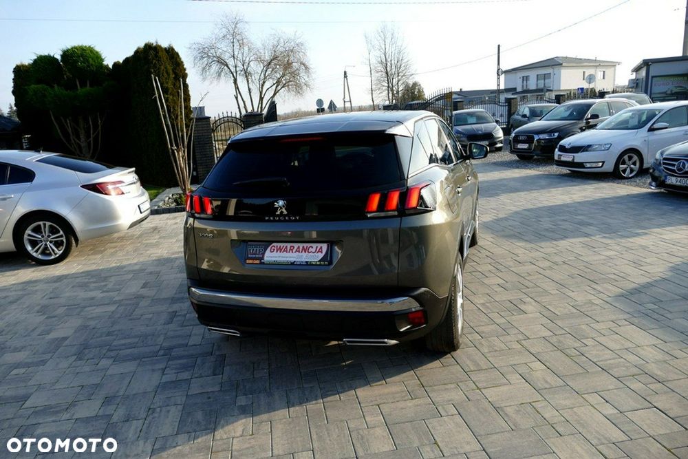 Peugeot 3008 1.2 PureTech Allure Pack S&S - 12