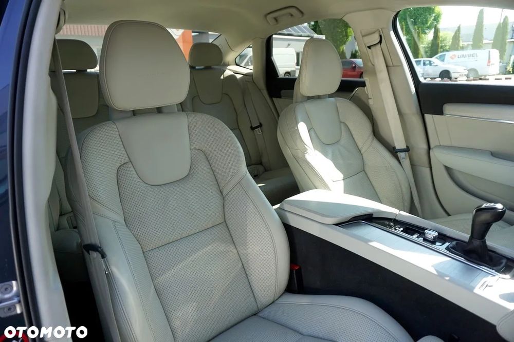 Volvo S90 D4 Inscription - 33