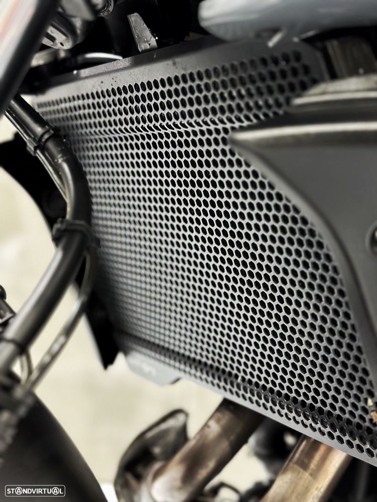 Yamaha MT-07 - 17