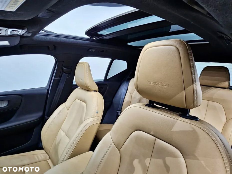 Volvo XC 40 T4 AWD Geartronic Inscription - 18