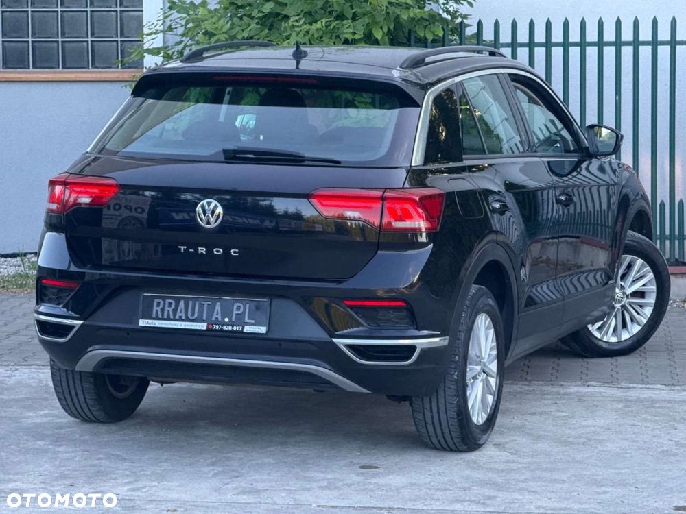 Volkswagen T-Roc - 12