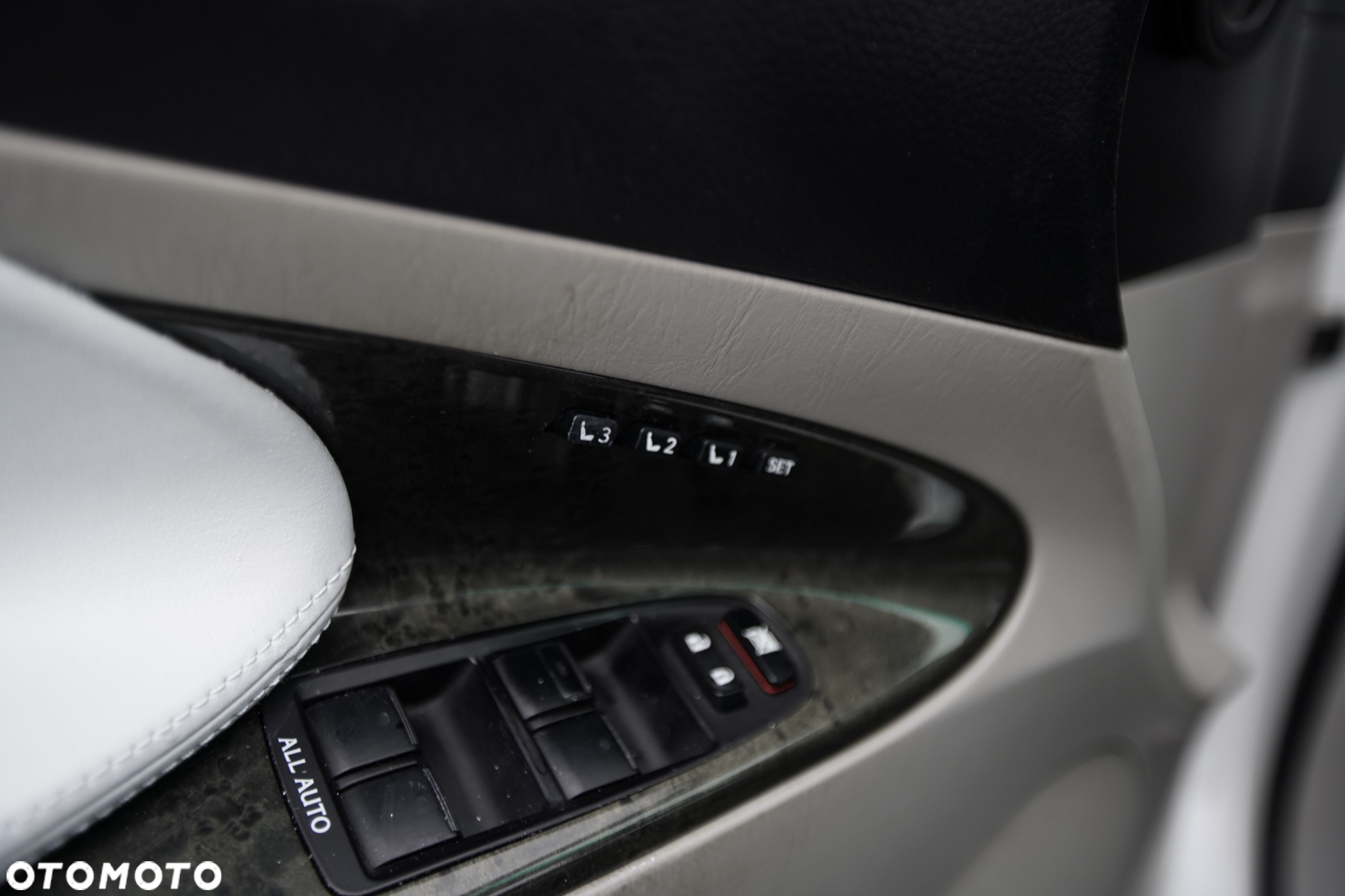 Lexus GS 450h Prestige - 16