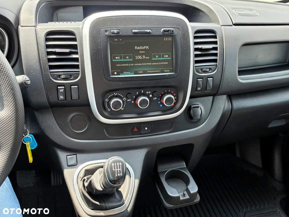 Renault Trafic - 12