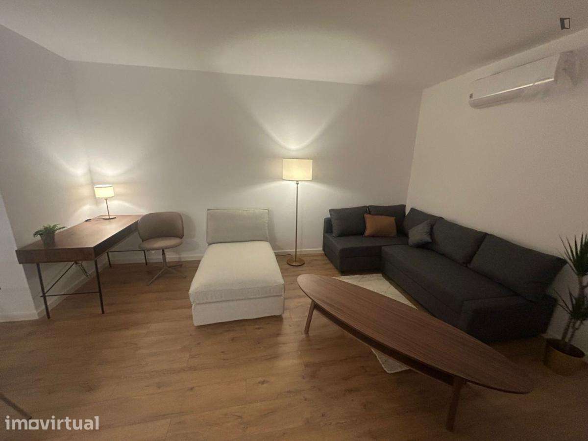 Apartamento com 1 quartos - localizado em Avenida da Liberdade Lisbon - Grande imagem: 4/11