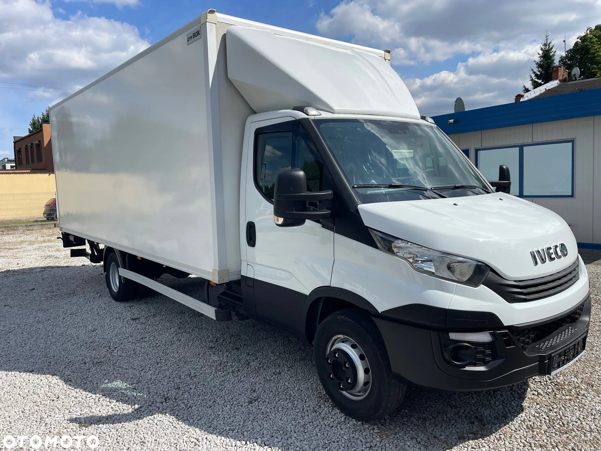 Iveco Daily 72c18 Kontener winda 2017r - 3