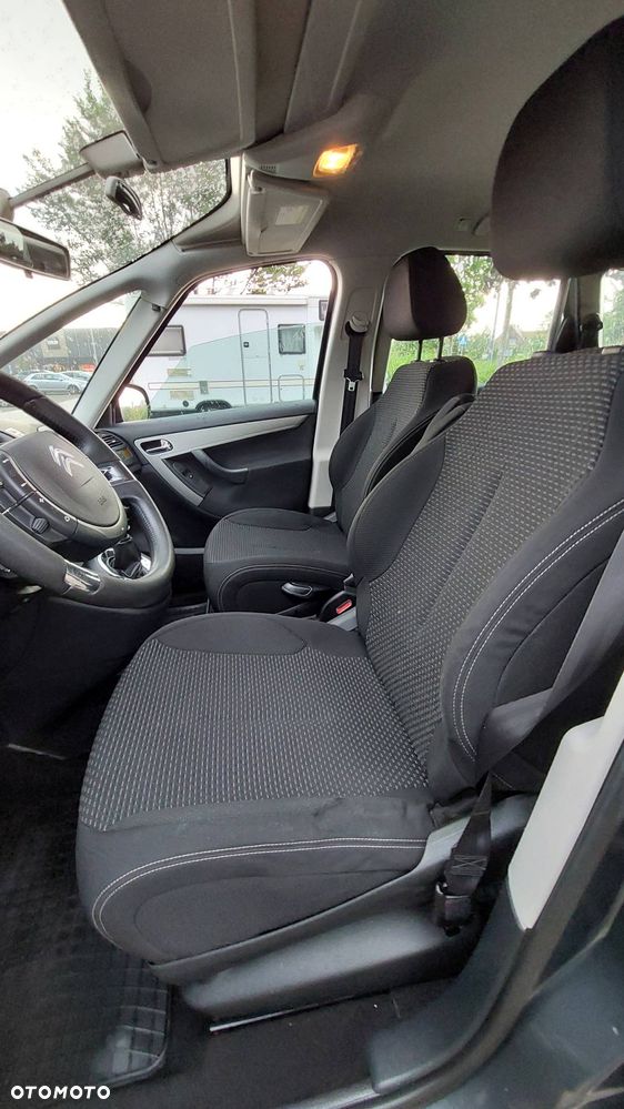 Citroën C4 Picasso - 8