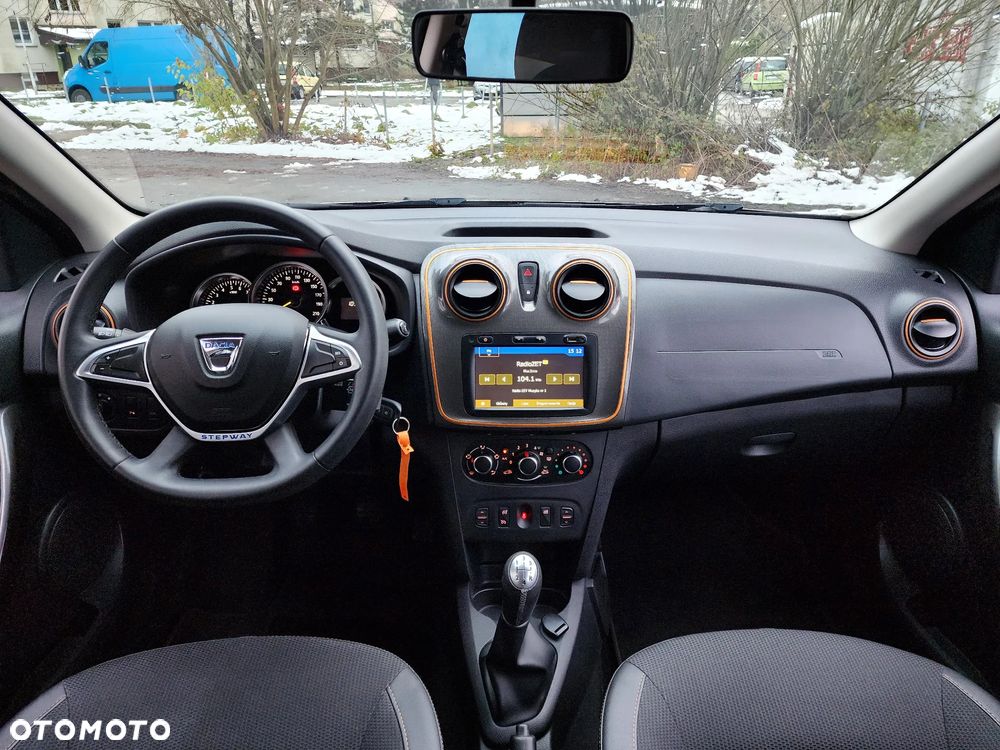 Dacia Sandero Stepway 0.9 TCe Ambiance S&S EU6 - 21