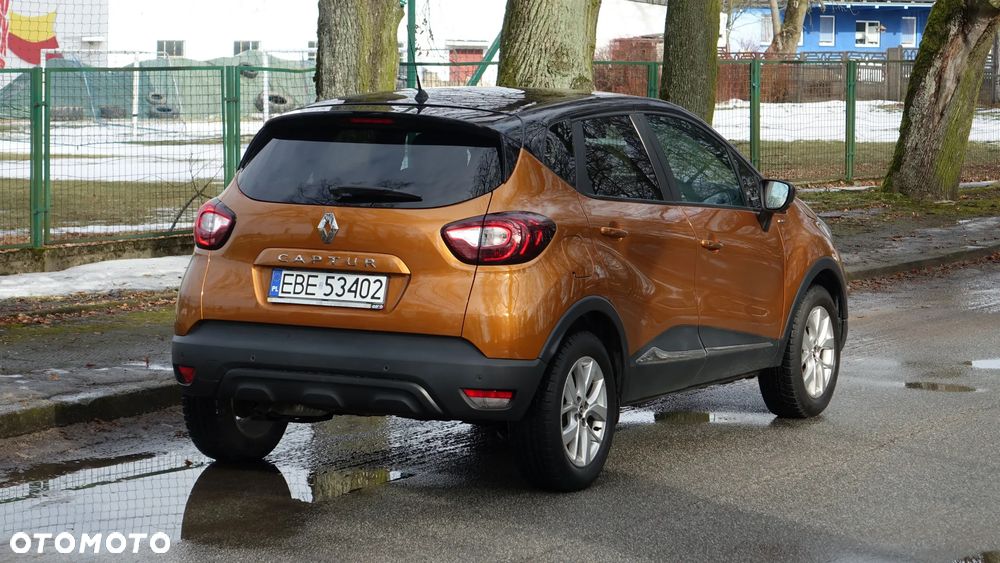 Renault Captur - 32