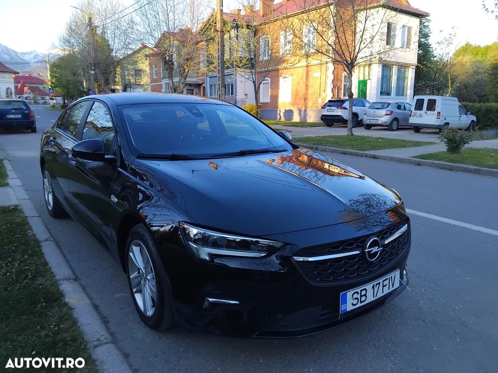 Opel Insignia 1.5 Business Edition - 1