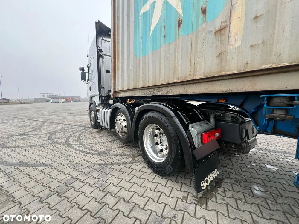 Scania R450 6x2 - 6