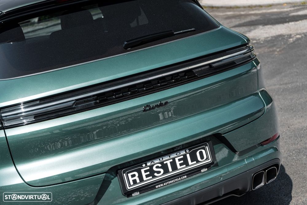 Porsche Cayenne Turbo E-Hybrid Tiptronic S - 10