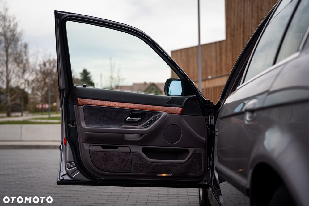 BMW Seria 7 730i - 16