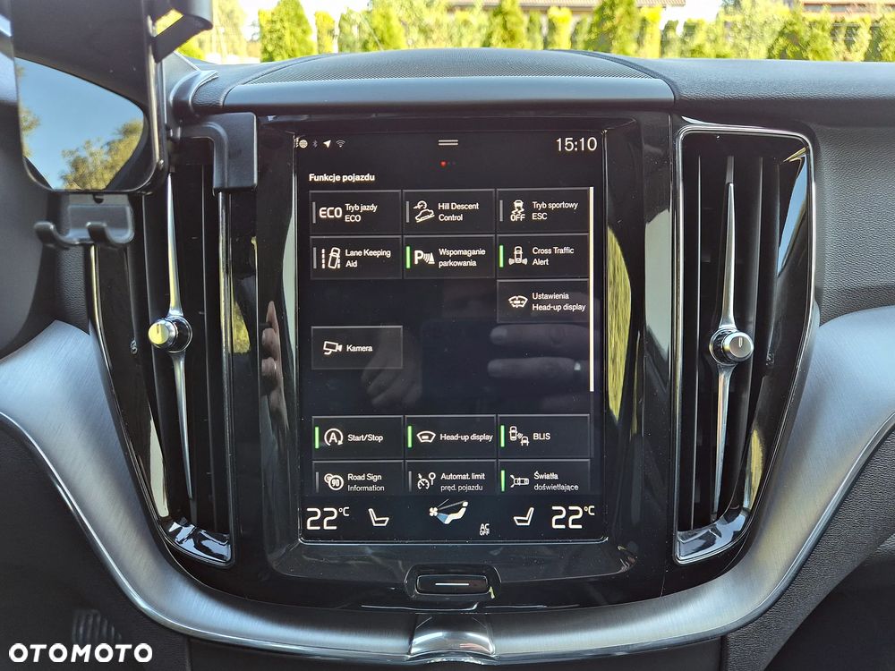 Volvo XC 60 D4 Momentum Pro - 20
