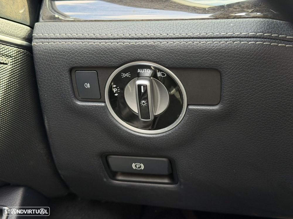 Mercedes-Benz SL 350 Standard - 40