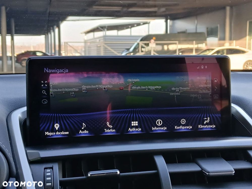 Lexus NX 300h F Impression AWD - 17