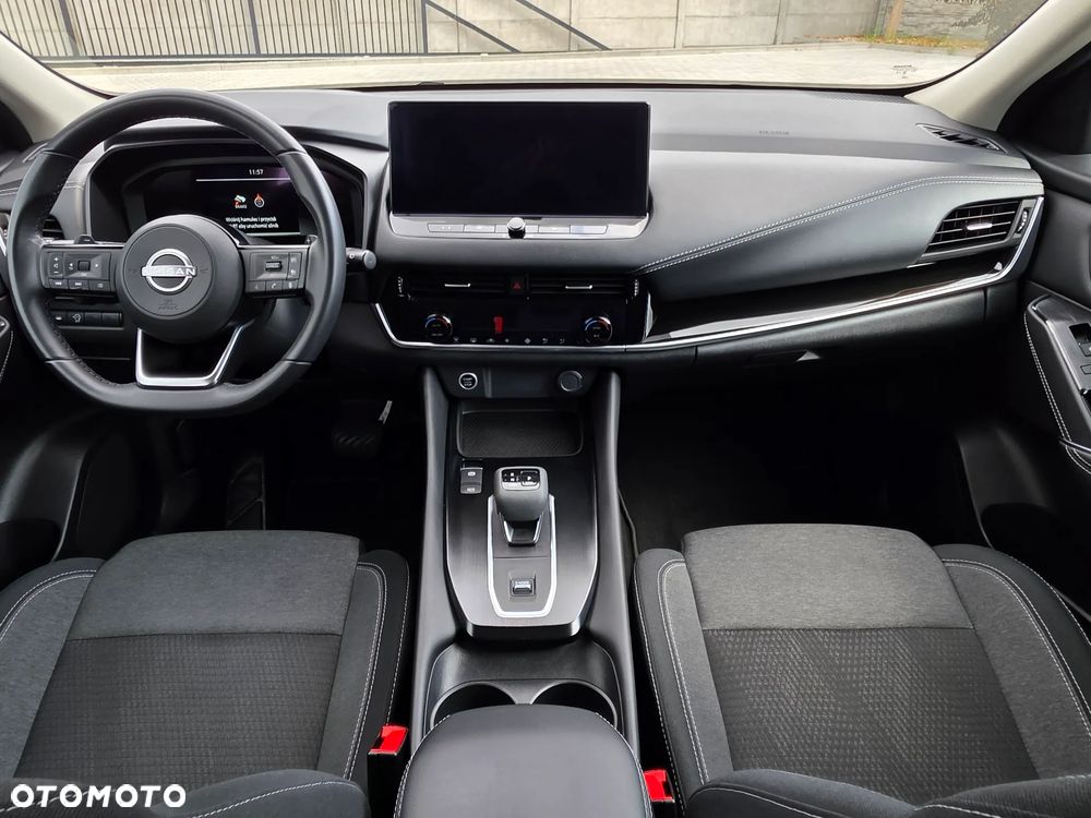 Nissan Qashqai 1.3 DIG-T MHEV N-Connecta Xtronic - 4