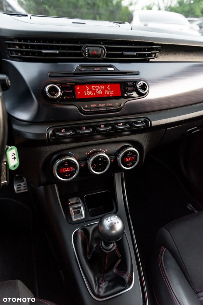 Alfa Romeo Giulietta 1.4 TB 16V Multiair Turismo - 37