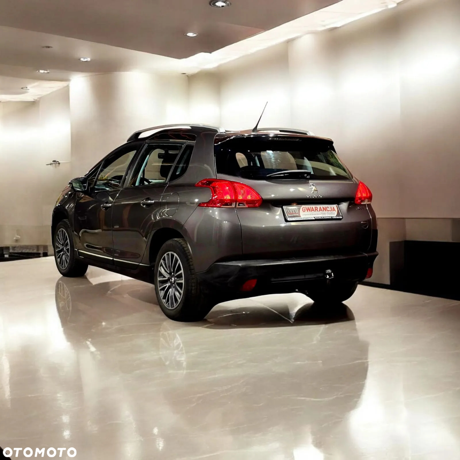Peugeot 2008 1.2 VTi Allure - 3