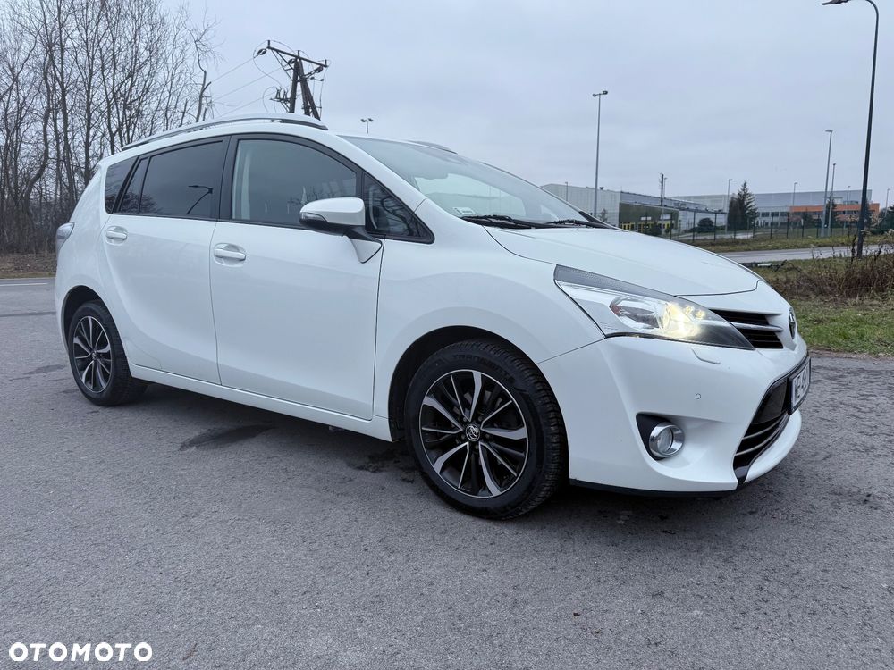 Toyota Verso 1.8 Premium 7os MS - 12