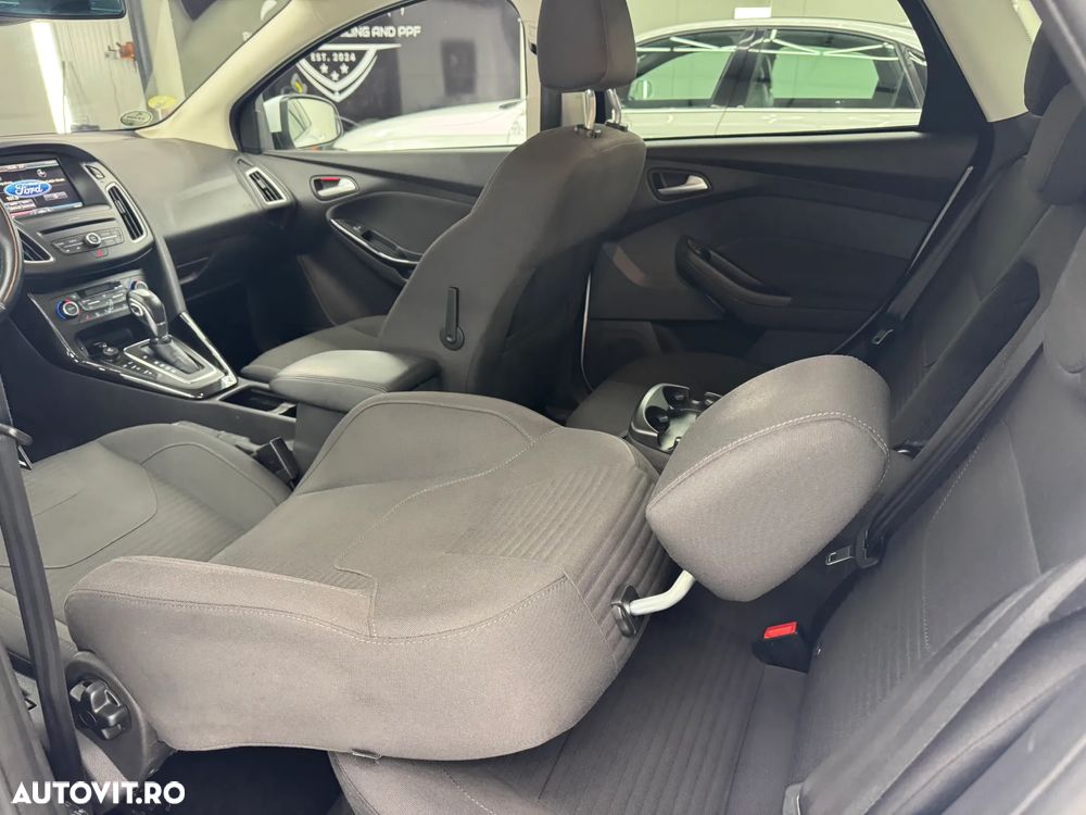 Ford Focus 2.0 TDCI DPF Start-Stopp-System Aut. Titanium - 16