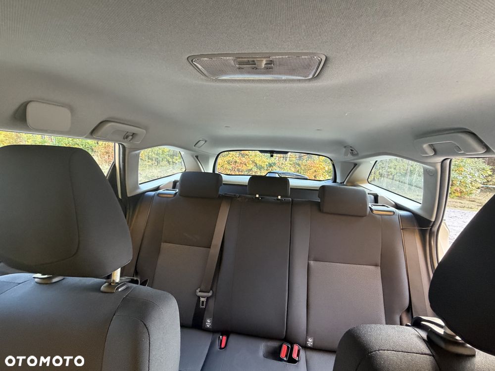 Toyota Auris - 6