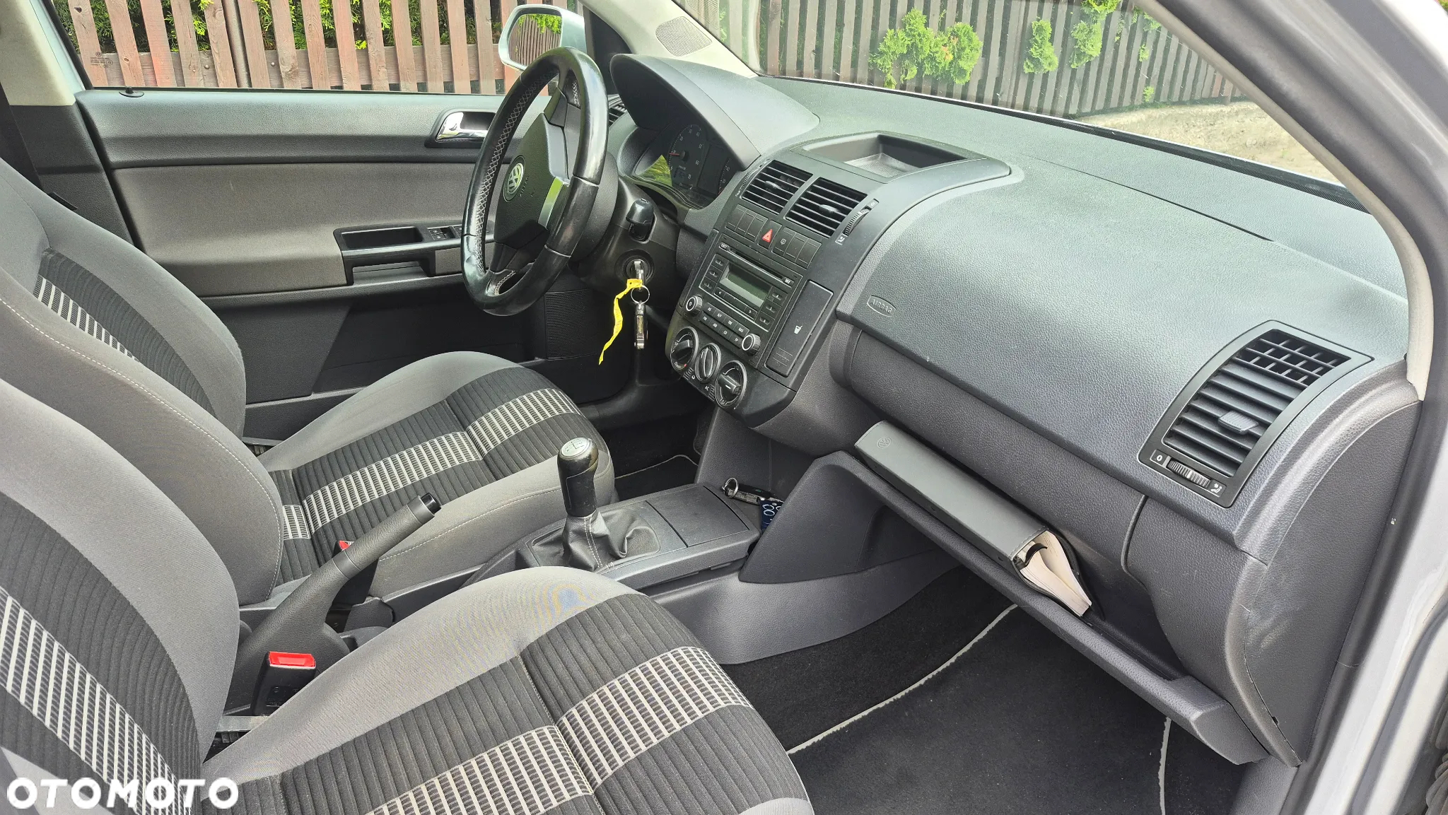 Volkswagen Polo 1.2 Entry - 19