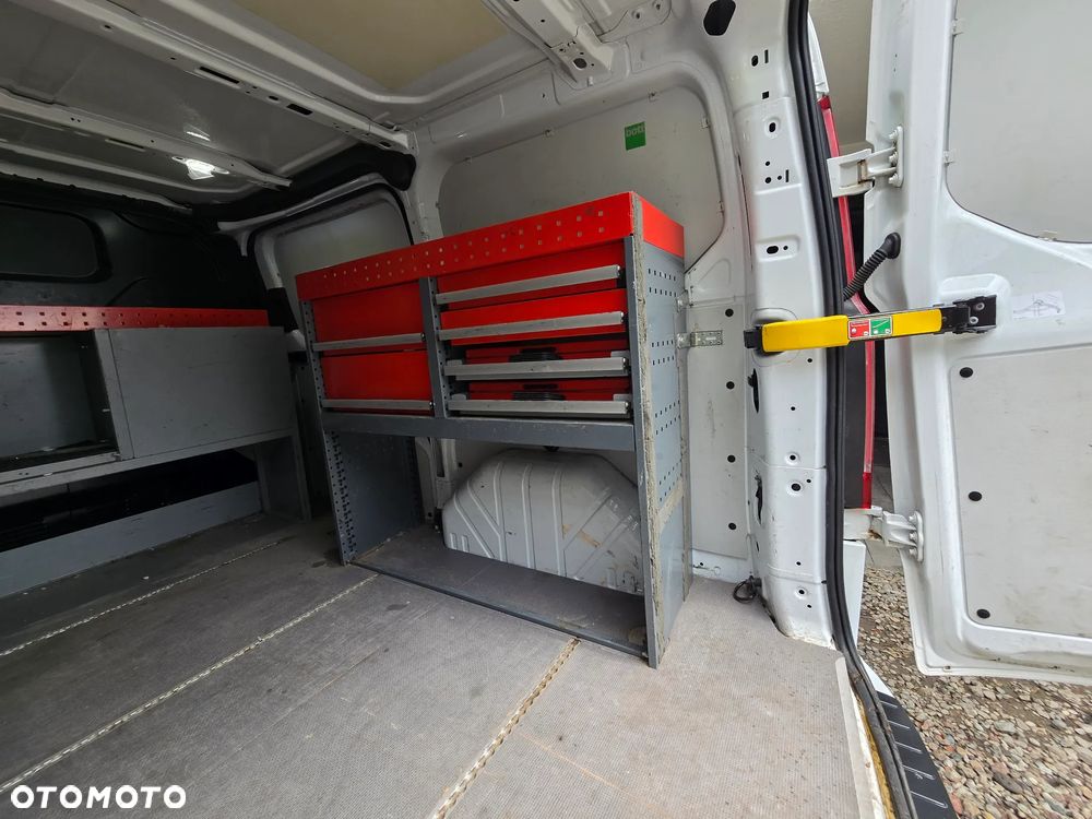 Ford Transit Custom - 24