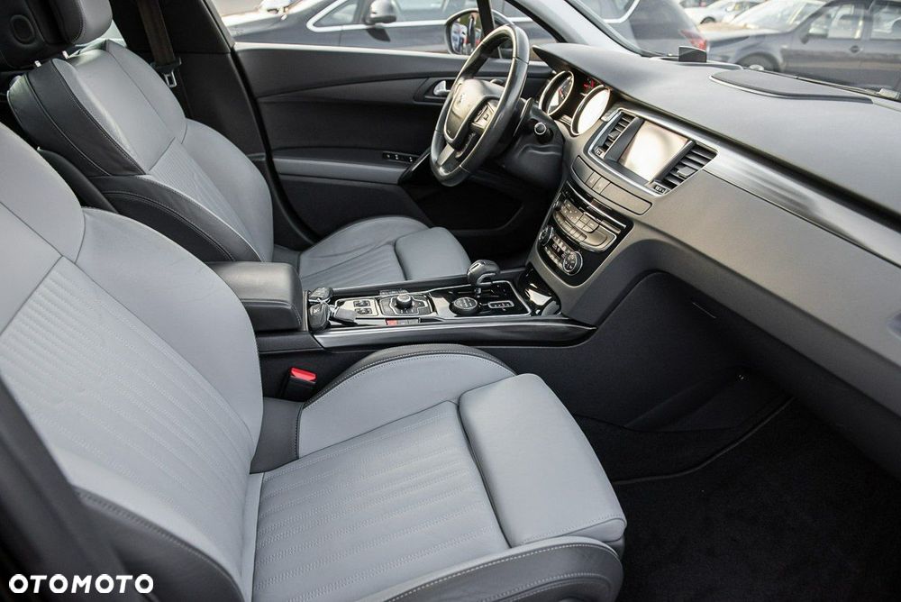 Peugeot 508 RXH 2.0 HDi HYbrid4 - 10