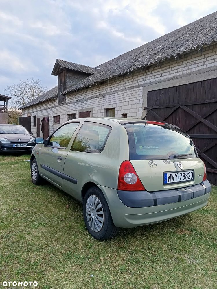 Renault Clio 1.2 16V Authentique - 3