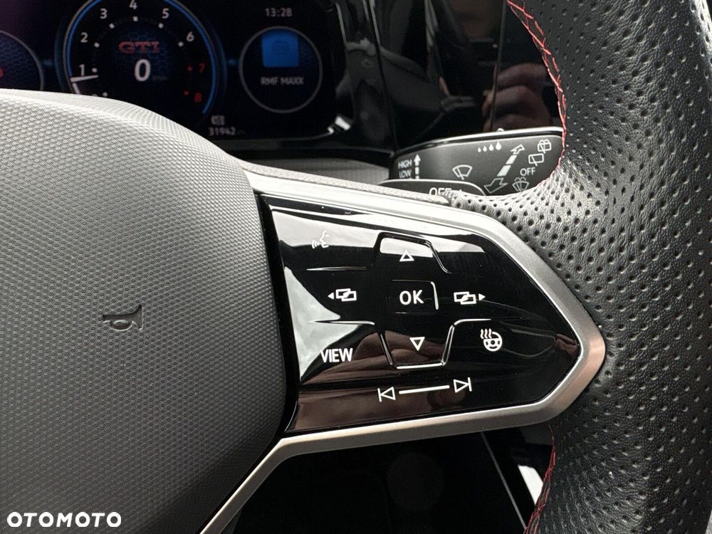 Volkswagen Golf 2.0 TSI GTI DSG - 15