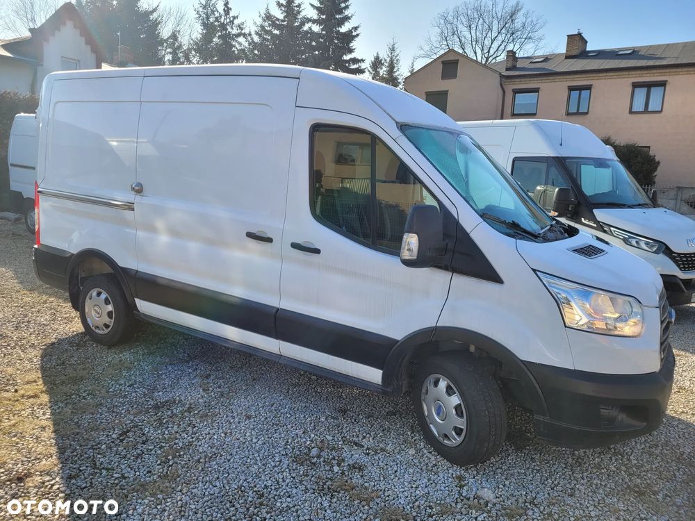 Ford Transit - 12