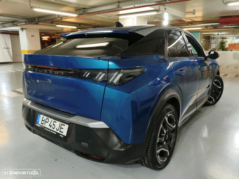 Peugeot E-3008 73 kWh Allure - 3