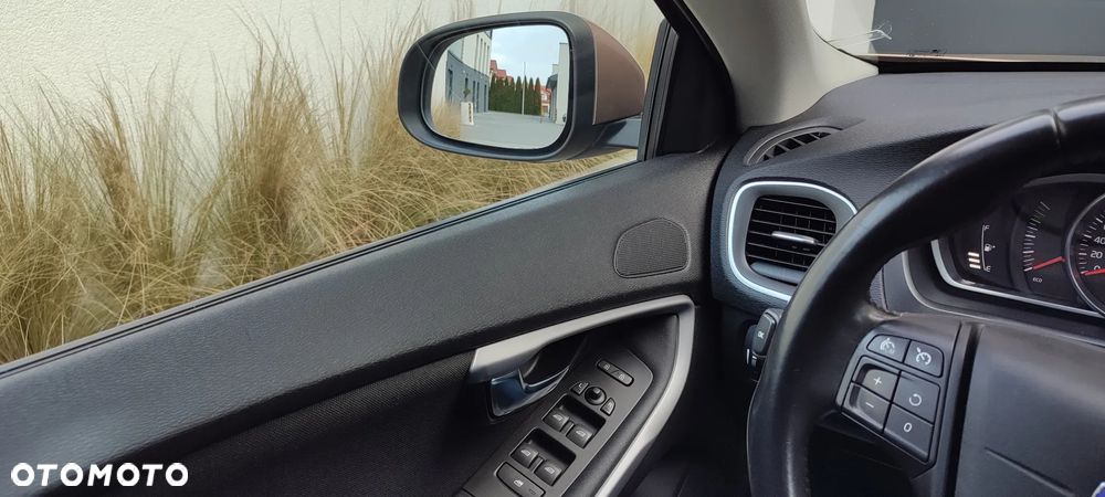 Volvo V40 D2 Kinetic - 20