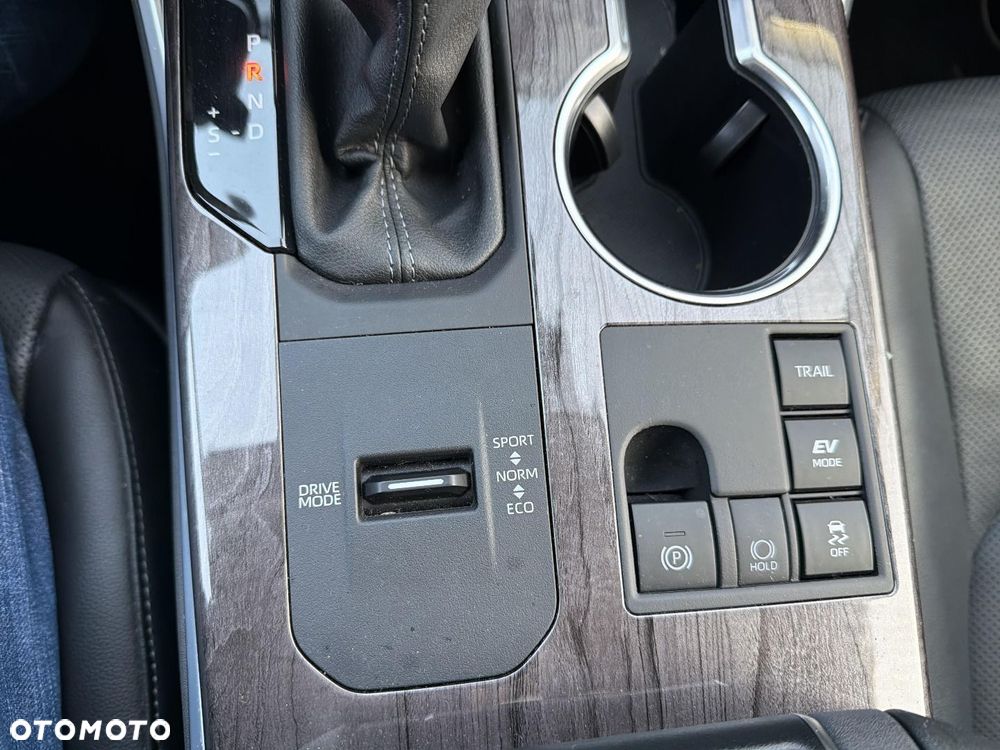 Toyota Highlander - 23