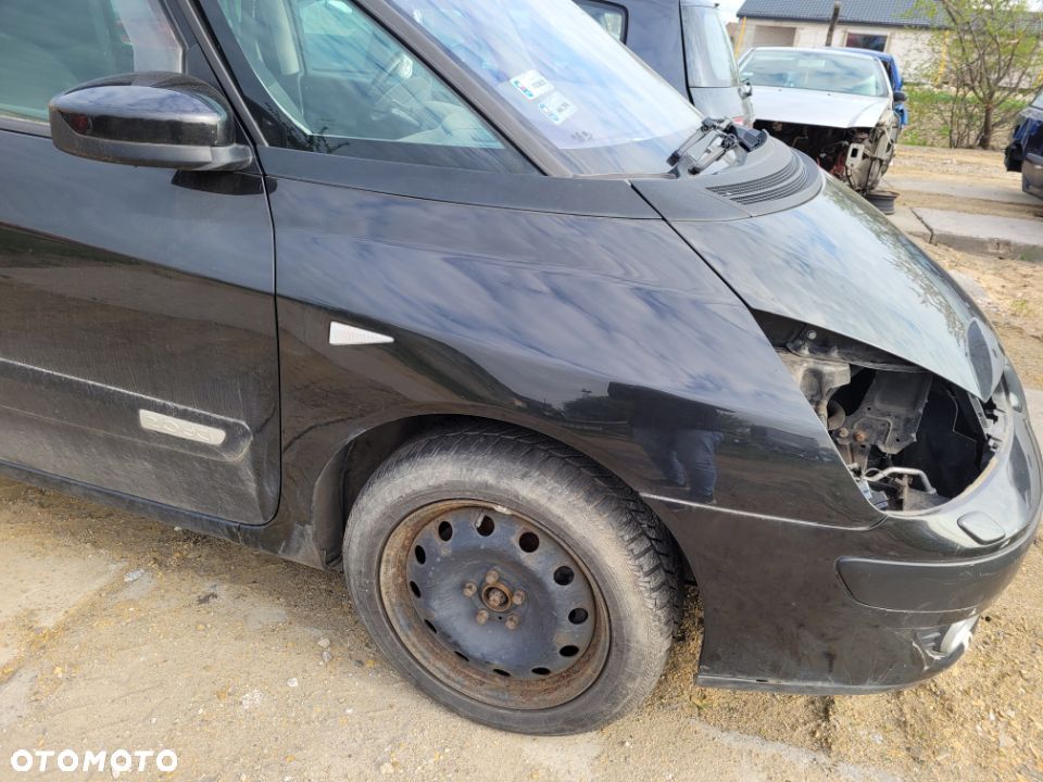 Błotnik prawy przedni Renault Espace IV Lift 2008r NV676 - 1