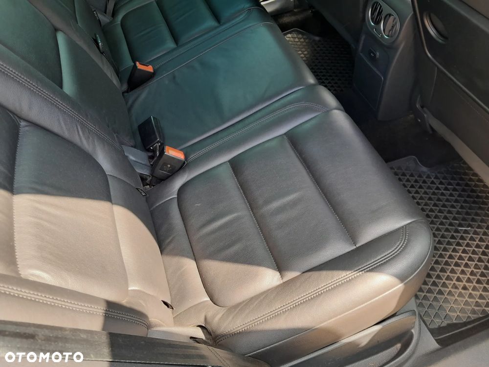 Volkswagen Tiguan 1.4 TSI BlueMotion Technology Exclusive - 19